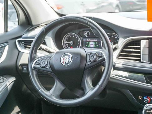 Used 2020 Buick Enclave Essence w/ Sound and Sites Package FWD image 16