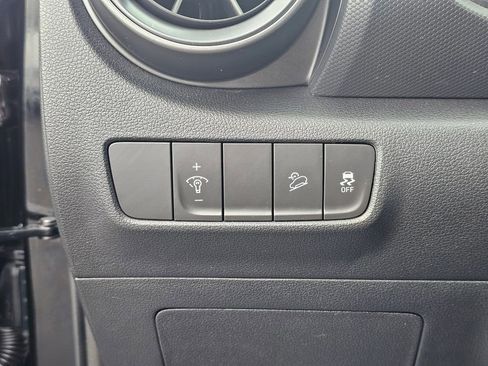 Used 2022 Hyundai Kona N Line image 22