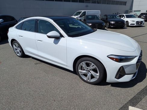 Used 2025 Audi A5 2.0T Premium w/ Convenience Package AWD/4WD image 1