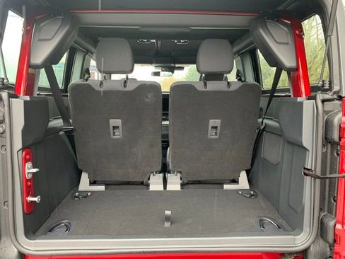 New 2025 Ford Bronco Base w/ Sasquatch Package image 5