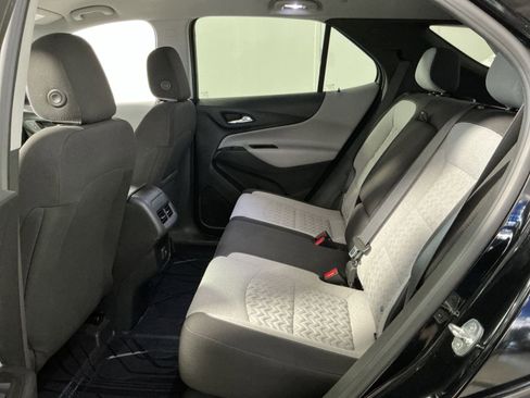 Used 2023 Chevrolet Equinox LS w/ LS Convenience Package image 31