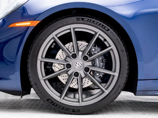 Certified 2024 Porsche 911 Carrera T RWD image 32