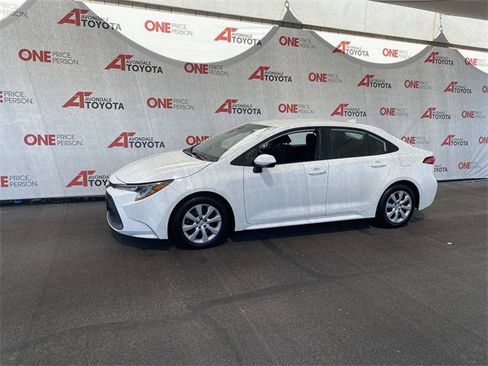 Certified 2021 Toyota Corolla LE FWD image 7