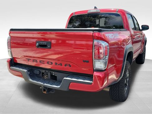 Used 2020 Toyota Tacoma TRD Off-Road AWD/4WD image 8