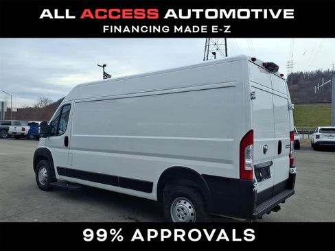 Used 2023 RAM ProMaster 2500 image 4