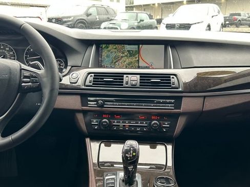Used 2016 BMW 535d Sedan image 22