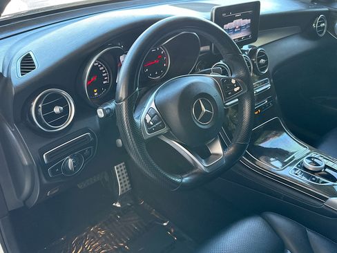 Used 2018 Mercedes-Benz GLC 300 4MATIC Coupe image 9