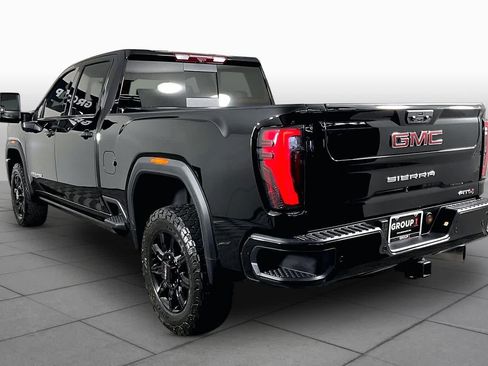 Used 2026 GMC Sierra 2500 AT4 w/ AT4 Premium Plus Package AWD/4WD image 11
