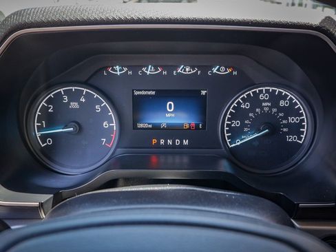 Used 2021 Ford F150 XLT AWD/4WD image 19