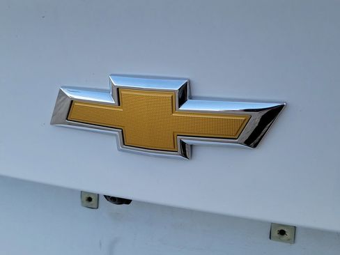 Used 2024 Chevrolet Malibu LT image 6