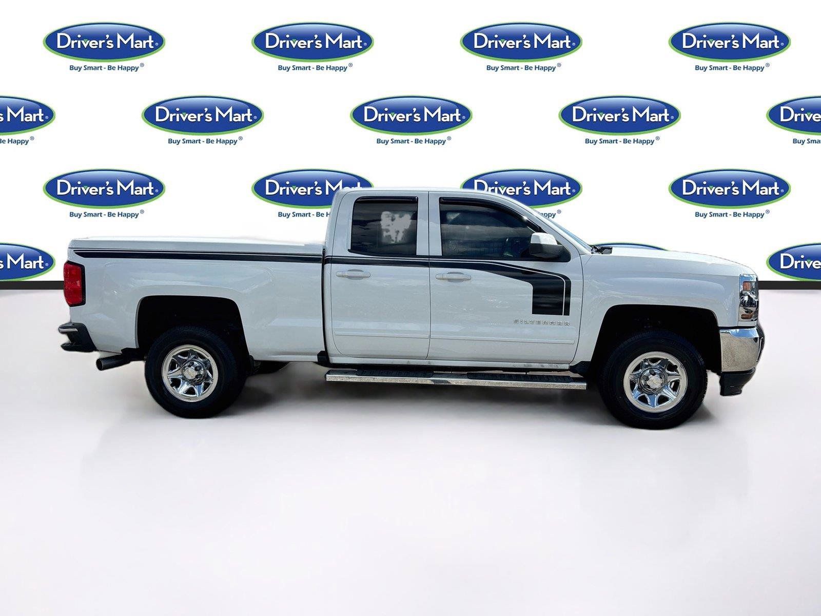 Used 2017 Chevrolet Silverado 1500 LT w/ LT Convenience Package RWD image 8