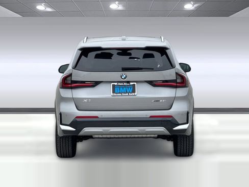 Used 2026 BMW X1 xDrive28i w/ Technology Package AWD/4WD image 9