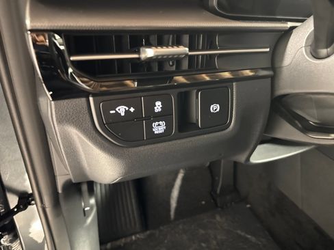 Certified 2026 Kia Sportage S AWD/4WD image 19