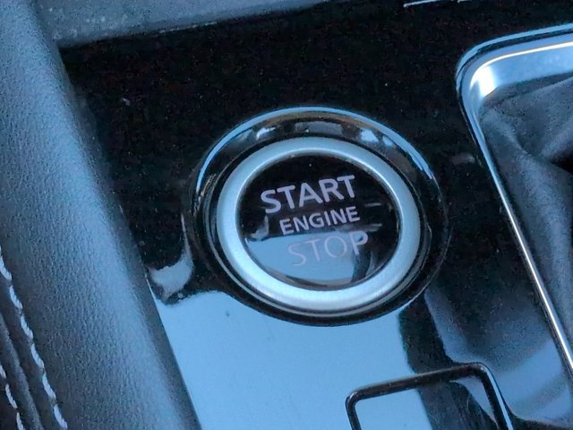 Certified 2024 Nissan Kicks SV w/ Interior Electronics Package FWD image 26