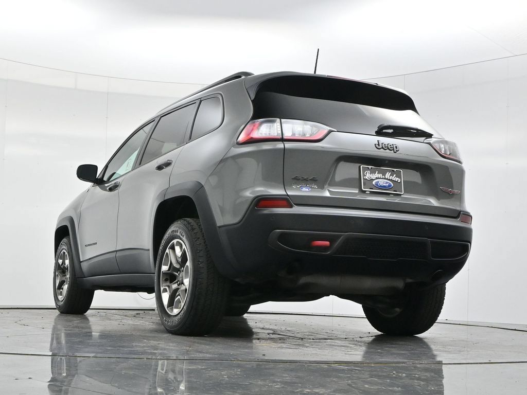 Used 2019 Jeep Cherokee Trailhawk w/ Cold Weather Group AWD/4WD image 48