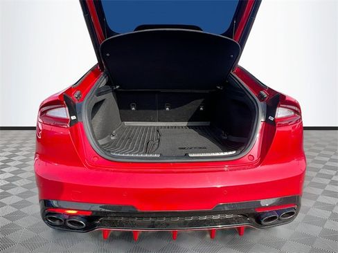 Used 2018 Kia Stinger GT2 image 28