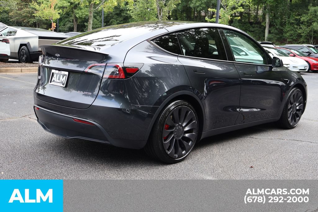Used 2024 Tesla Model Y Performance AWD/4WD image 5