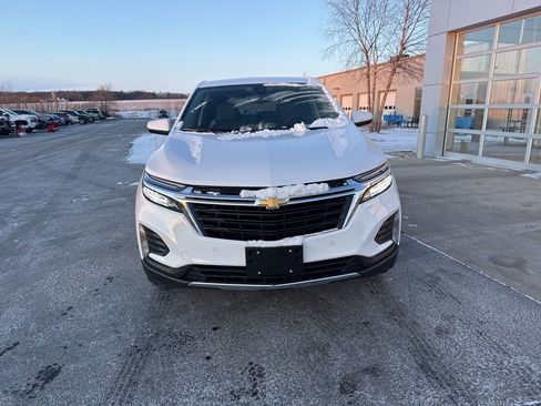 Certified 2024 Chevrolet Equinox LT image 2