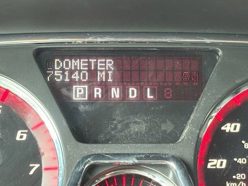Used 2016 GMC Acadia Denali FWD image 32