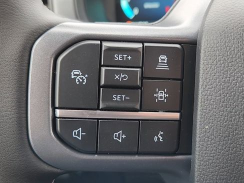 New 2025 Ford F150 Lariat w/ Equipment Group 501A Mid image 12