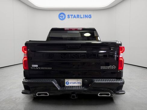 Certified 2025 Chevrolet Silverado 1500 High Country AWD/4WD image 7