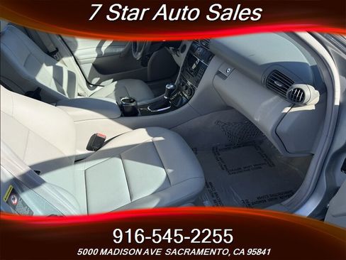 Used 2007 Mercedes-Benz C 230 Sedan image 15