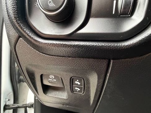Used 2021 RAM 1500 Big Horn AWD/4WD image 21