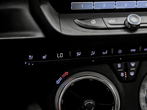 Used 2018 Chevrolet Camaro ZL1 image 59