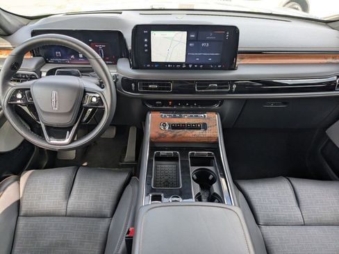 New 2025 Lincoln Aviator Black Label w/ Black Label Special Edition image 19