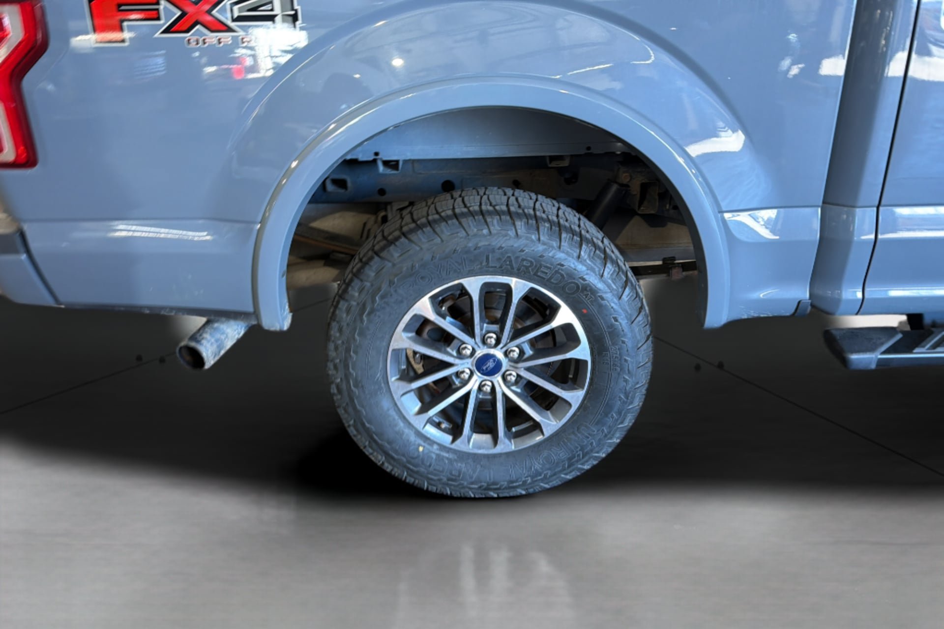 Used 2019 Ford F150 XLT w/ Equipment Group 302A Luxury AWD/4WD image 34
