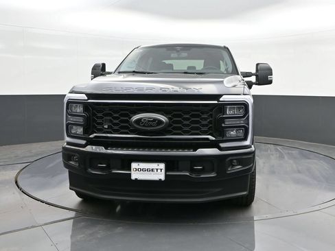 New 2026 Ford F250 Lariat w/ Black Appearance Package AWD/4WD image 29