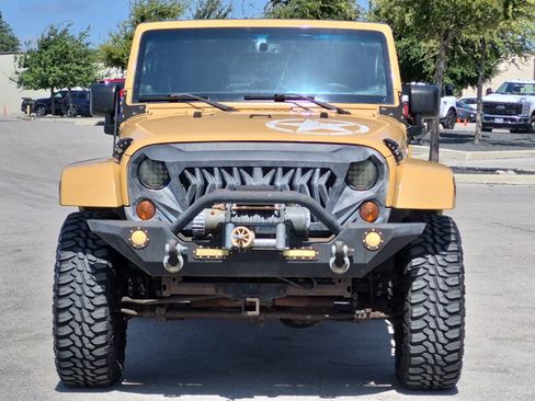 Used 2013 Jeep Wrangler Unlimited Sport AWD/4WD image 8