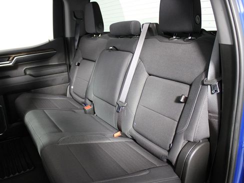 Used 2024 GMC Sierra 1500 Elevation image 24