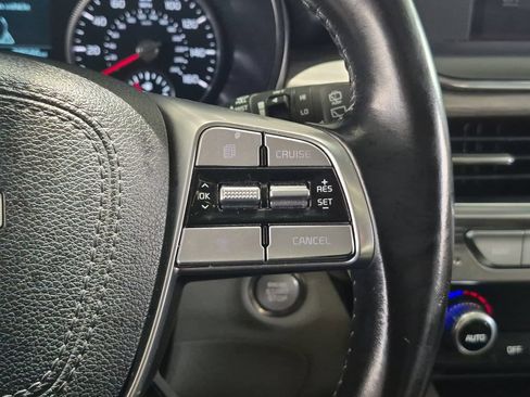 Used 2022 Kia Telluride EX w/ Towing Package FWD image 18