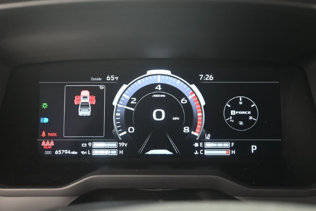 Used 2022 Toyota Tundra Platinum AWD/4WD image 29