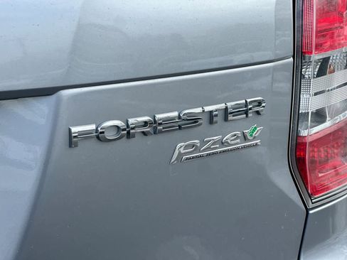 Used 2015 Subaru Forester 2.5i Touring w/ Popular Package #2 image 18