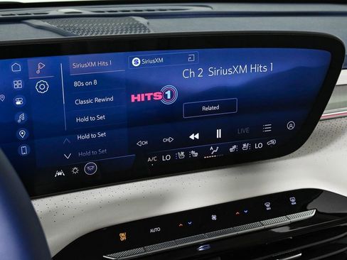 New 2026 Buick Enclave Avenir w/ Super Cruise Package image 16