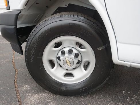 New 2025 Chevrolet Express 2500 w/ Driver Convenience Package image 22