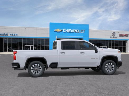 New 2026 Chevrolet Silverado 2500 Custom w/ Custom Value Package AWD/4WD image 4