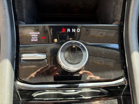 Used 2022 Jeep Grand Cherokee L Limited image 24