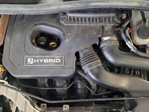 Used 2015 Ford C-MAX SE w/ Cargo Management Package image 30