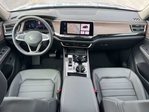 New 2026 Volkswagen Atlas SEL image 25