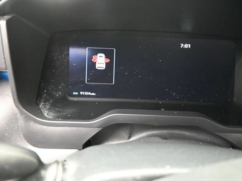 Used 2023 Toyota Sequoia Platinum AWD/4WD image 7