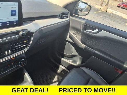 Used 2020 Ford Escape SEL image 23