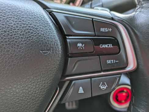 Used 2022 Honda Accord Sport image 17