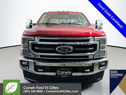 Certified 2022 Ford F350 Lariat w/ Chrome Package image 4