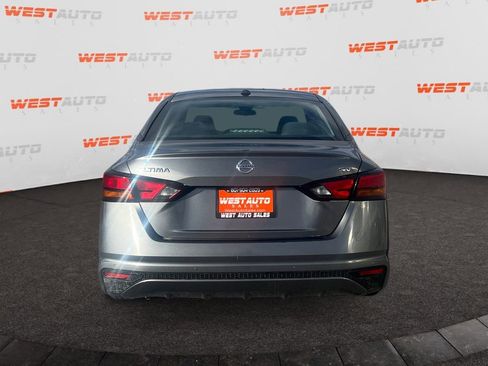 Used 2022 Nissan Altima 2.5 SV FWD image 4