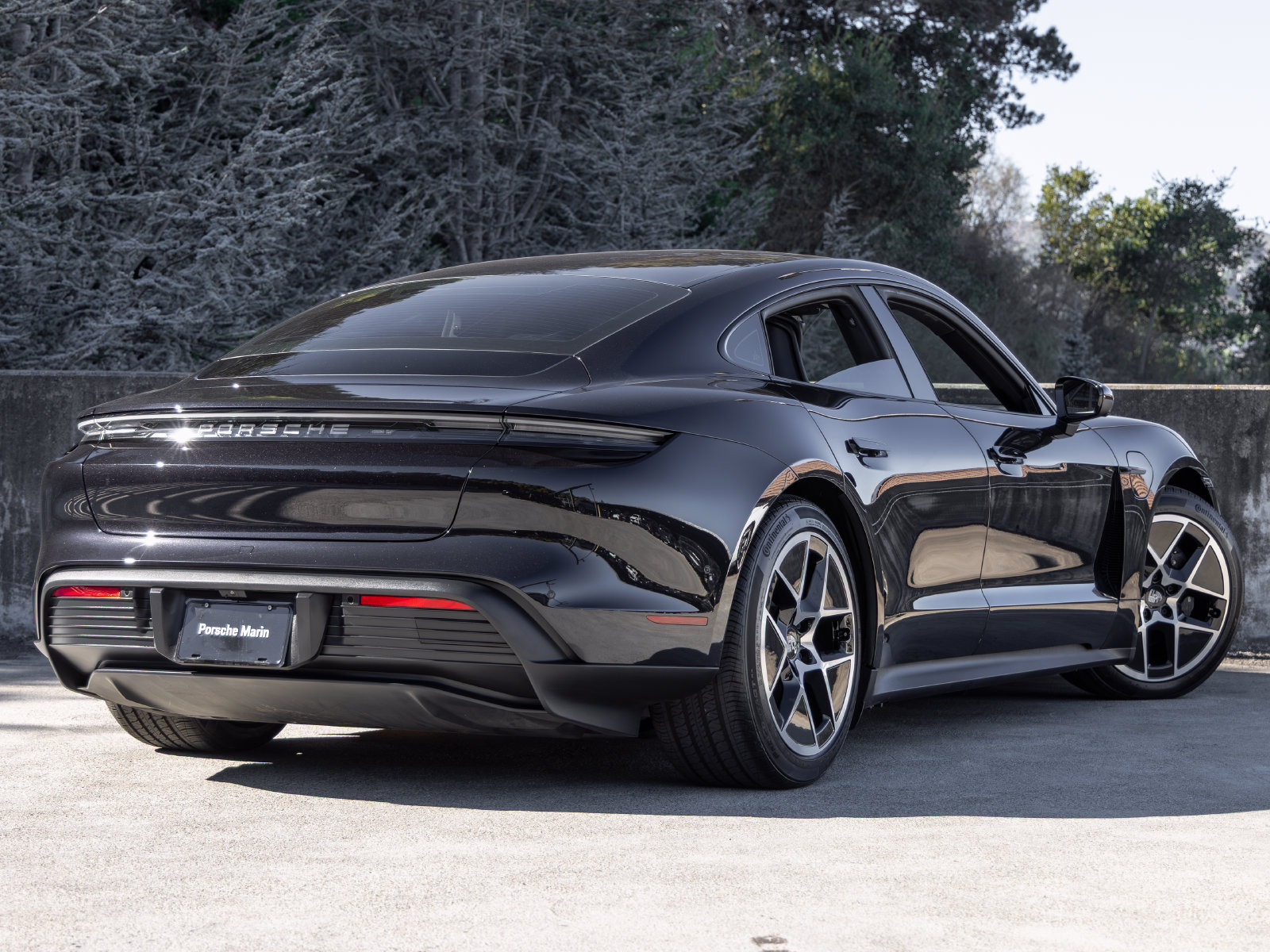 Certified 2025 Porsche Taycan RWD image 11