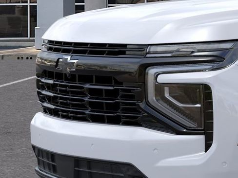 New 2026 Chevrolet Suburban RST AWD/4WD image 13