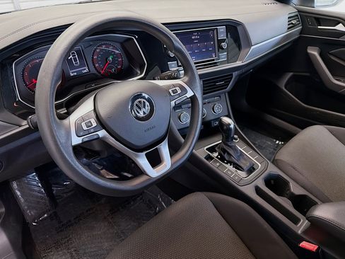 Used 2019 Volkswagen Jetta S image 7
